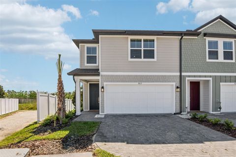 Photo of 7612 Deer Valley Cir #70, Tampa, FL 33635 (MLS # TB8461096)
