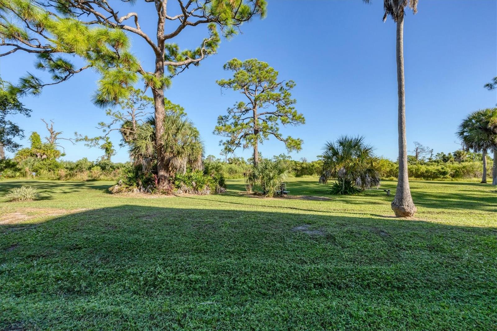 SANCTUARY GOLDEN TEE PH 04 - Residential