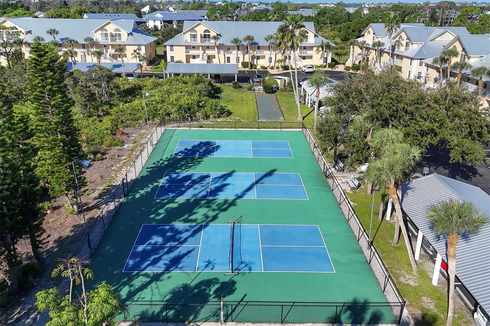SANCTUARY GOLDEN TEE PH 04 - Residential