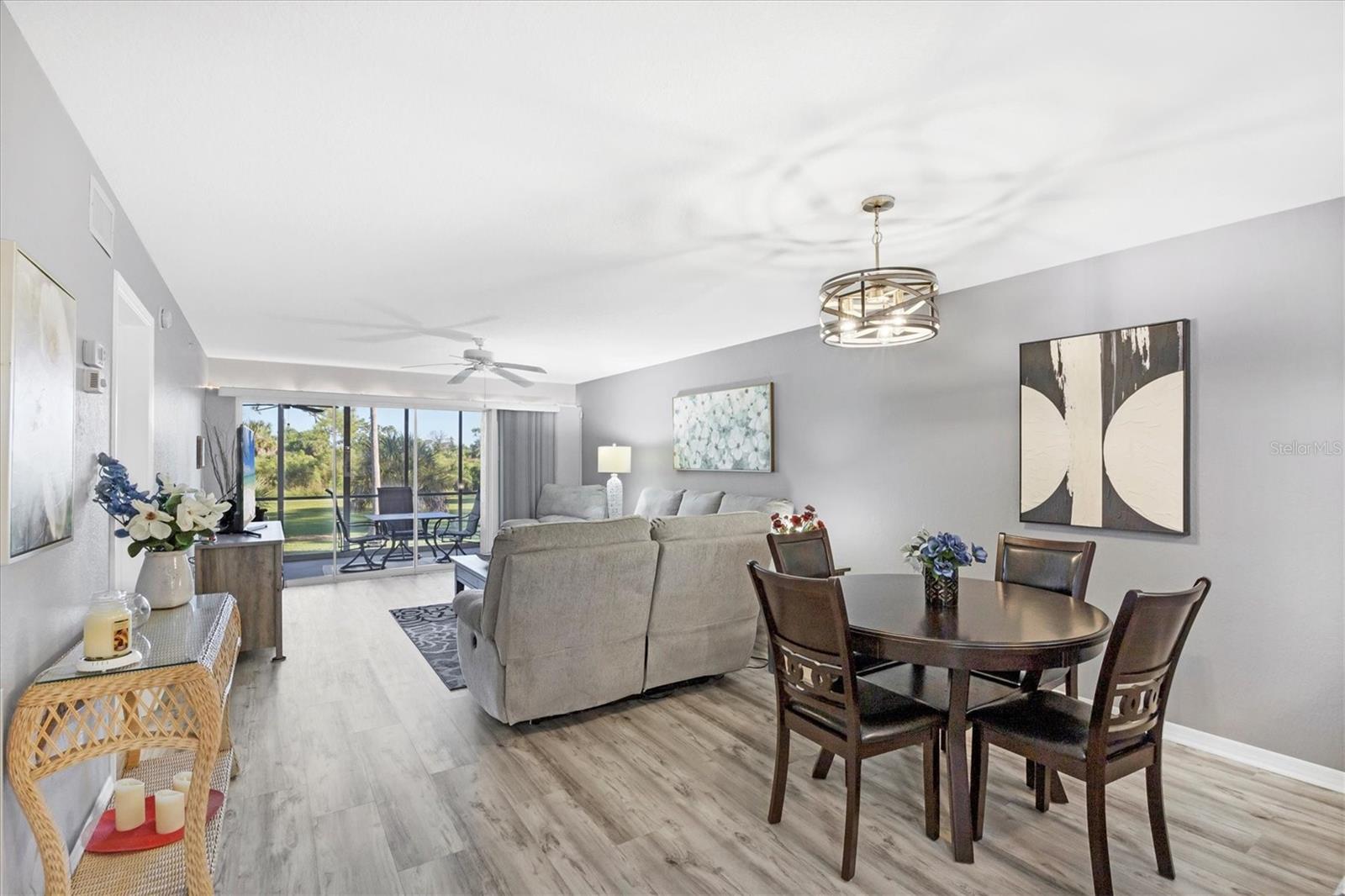 SANCTUARY GOLDEN TEE PH 04 - Residential