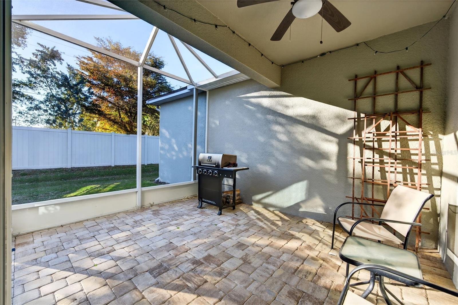 ENCLAVE/FRST LAKES - Residential