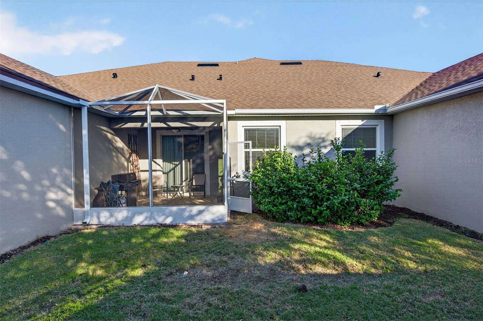 ENCLAVE/FRST LAKES - Residential