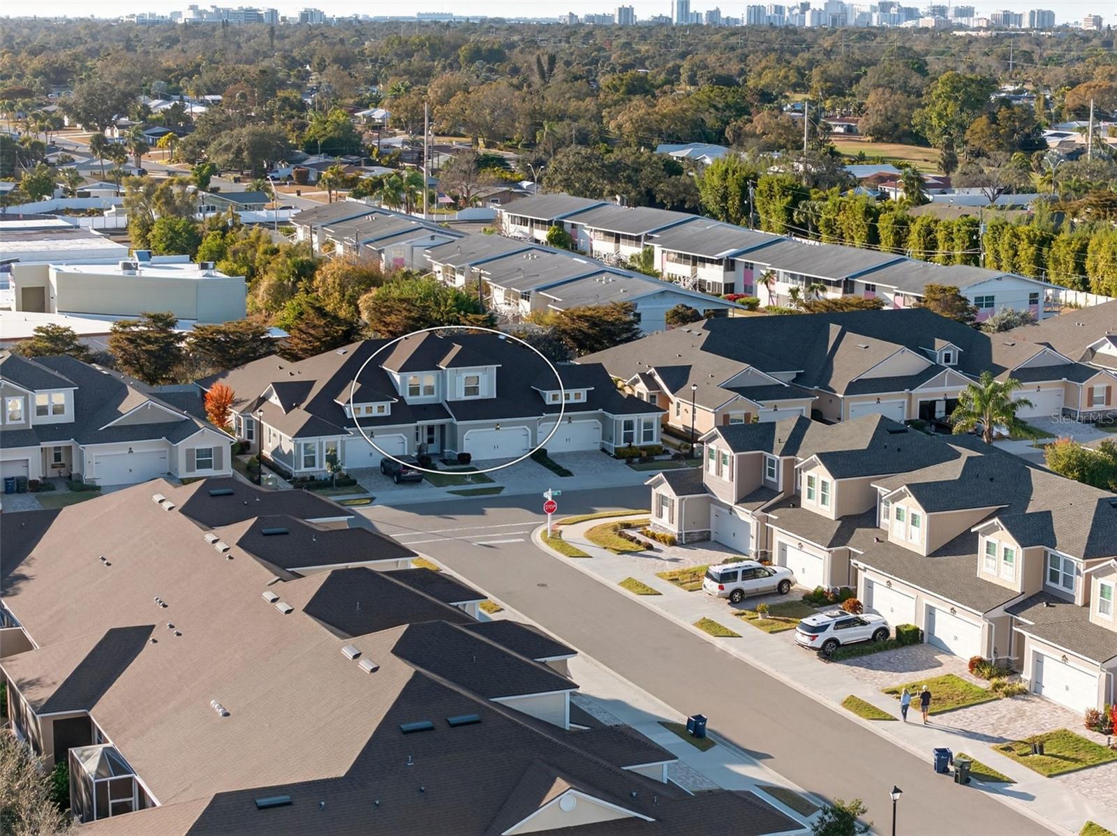 ENCLAVE/FRST LAKES - Residential