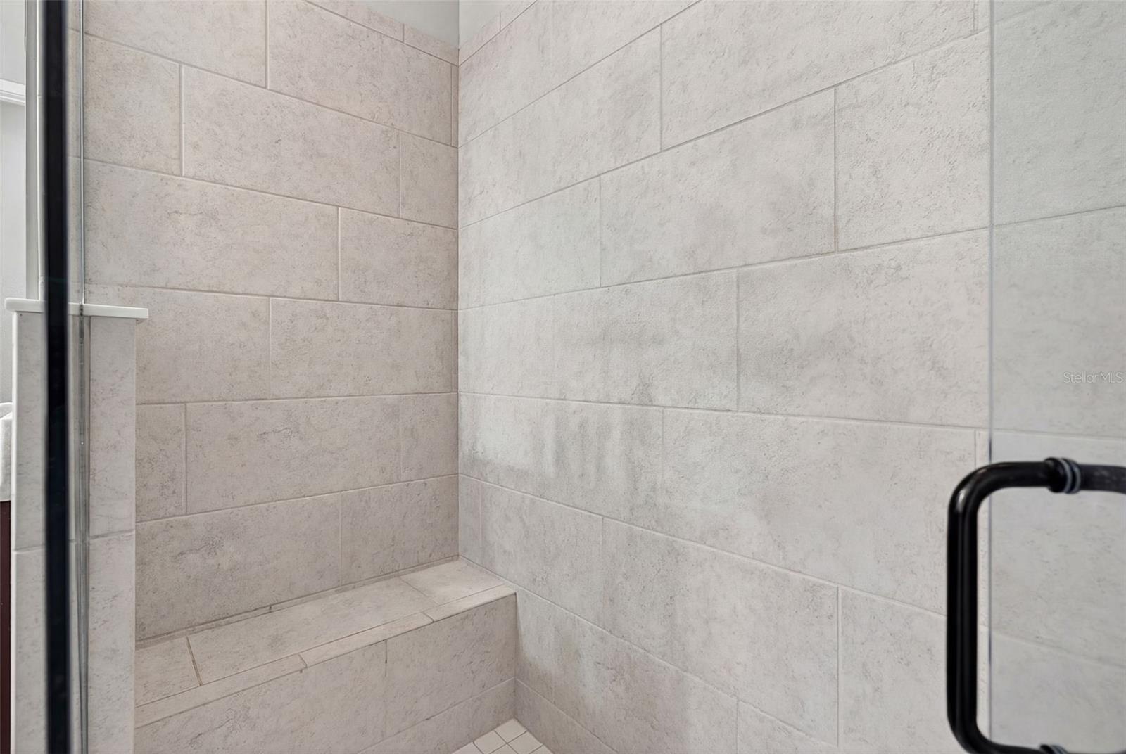 ENCLAVE/FRST LAKES - Residential