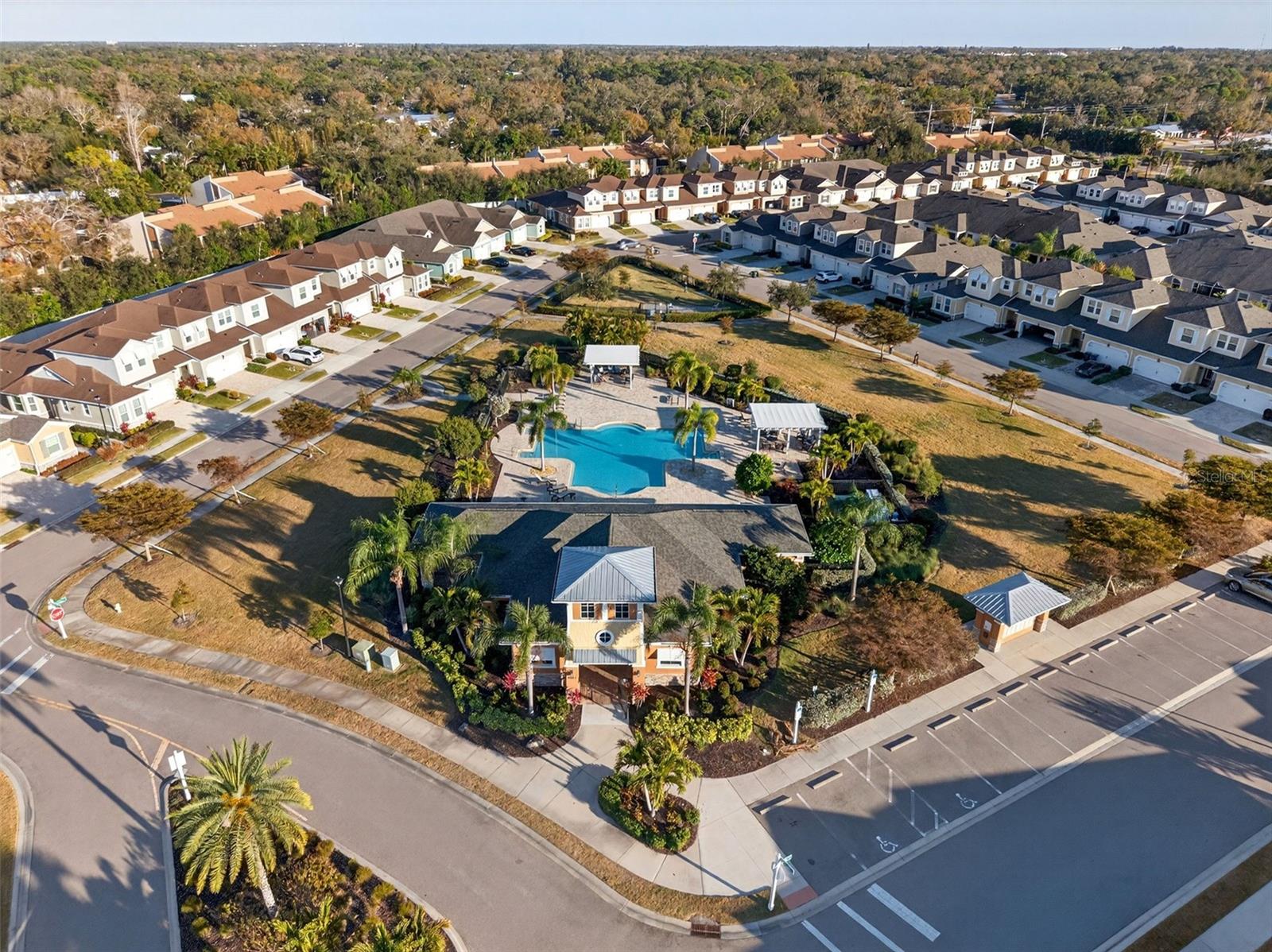 ENCLAVE/FRST LAKES - Residential