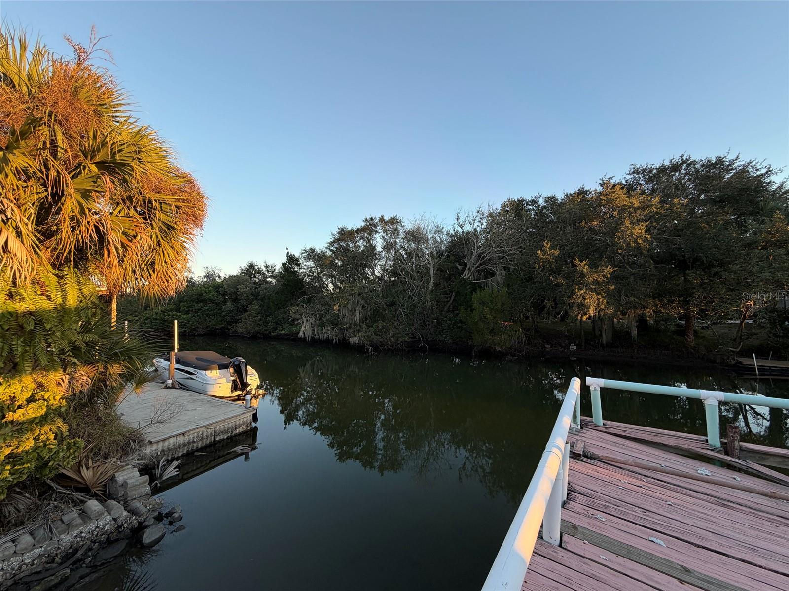 INDIAN HARBOR ESTATES UNIT 04 - Residential