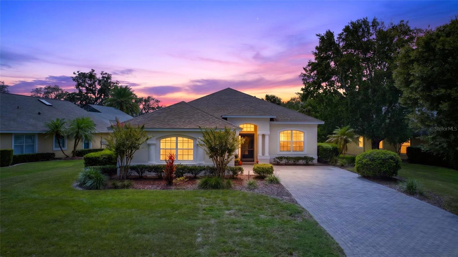 6 ACCLAIM AT LIONSPAW