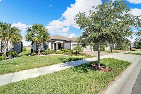 A home in LAND O LAKES