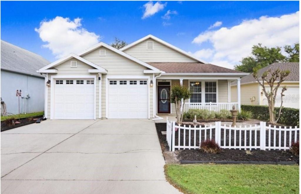 Photo of 37438 Picketts Mill Avenue, Zephyrhills, FL 33542 (MLS # TB8417912)