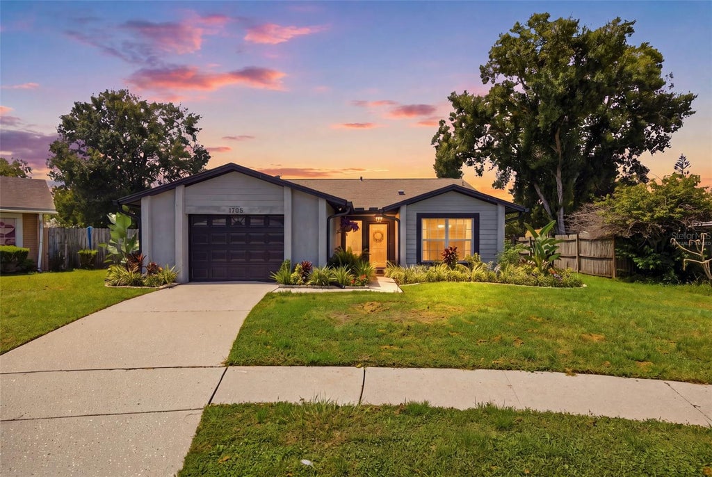Photo of 1705 Cinnabar Court, Brandon, FL 33510 (MLS # TB8538581)