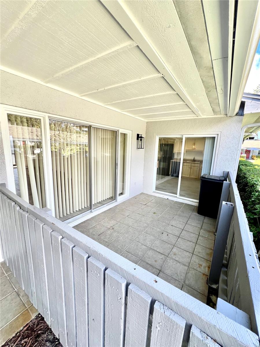 EAST LAKE WOODLANDS CLUSTER HOMES - Residential Lease