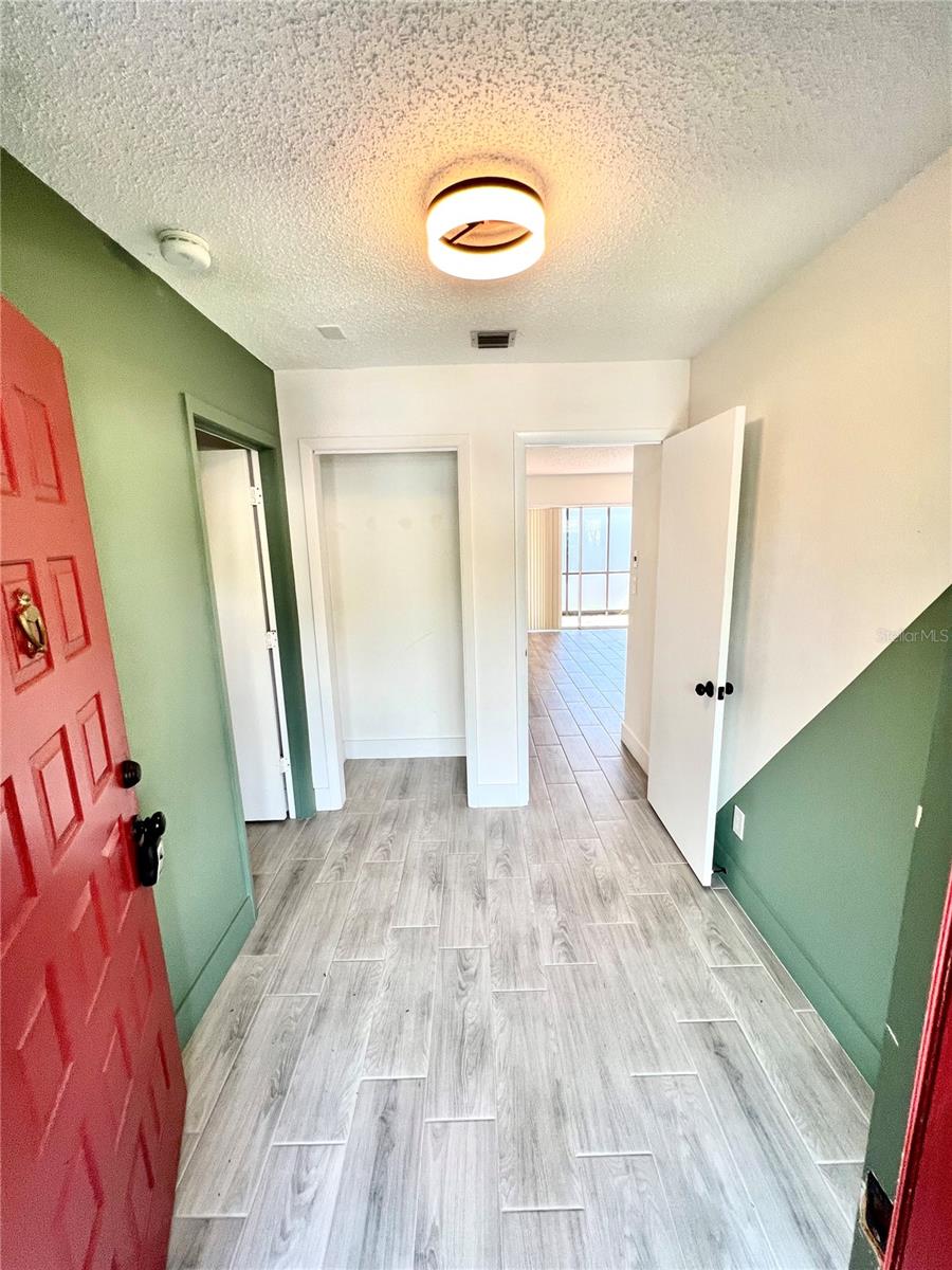 EAST LAKE WOODLANDS CLUSTER HOMES - Residential Lease