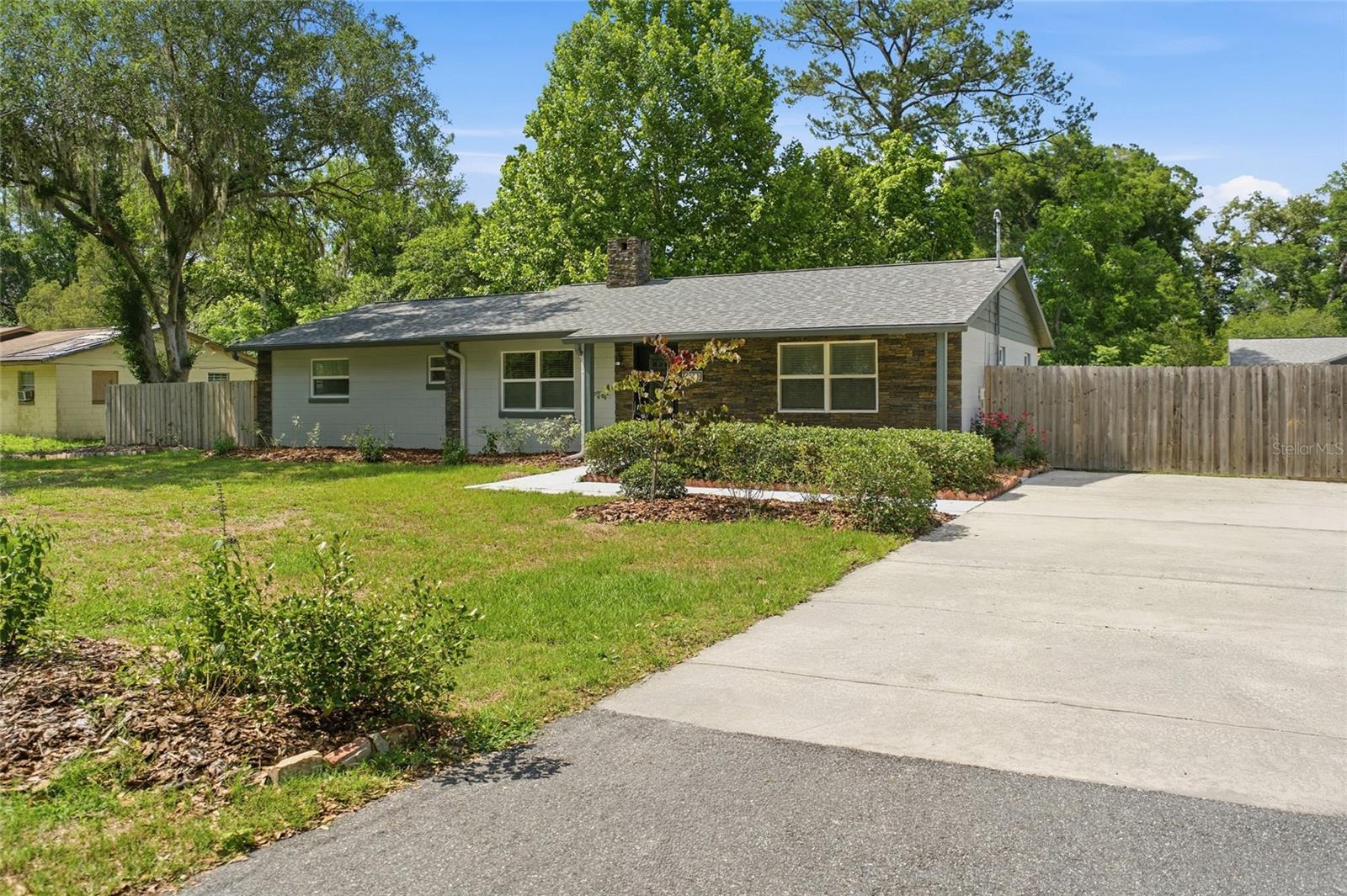 1509 NE 31ST PLACE