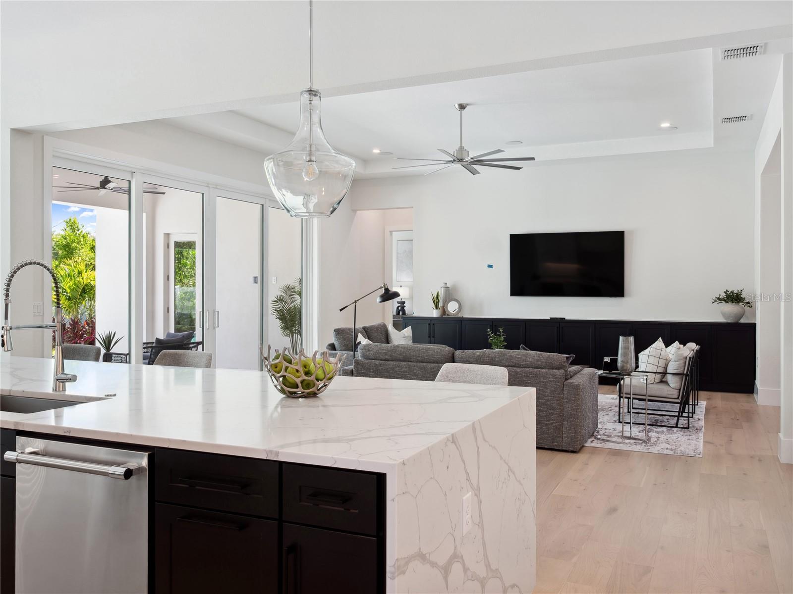 LAKE SHEEN SOUND - Residential