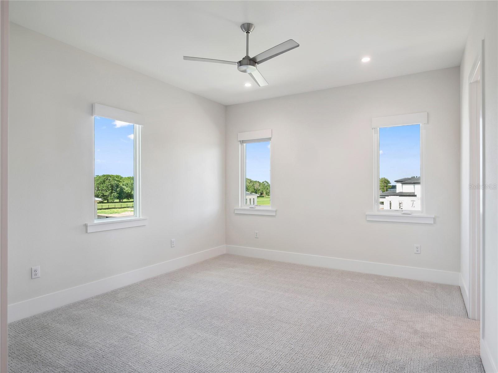 LAKE SHEEN SOUND - Residential