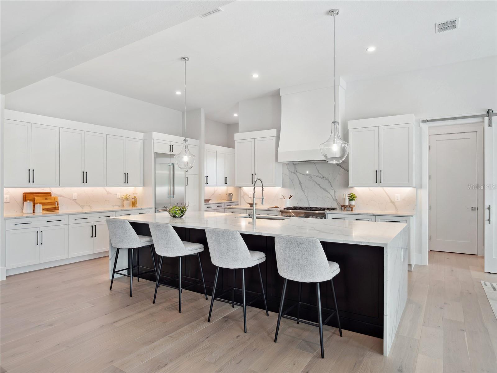 LAKE SHEEN SOUND - Residential