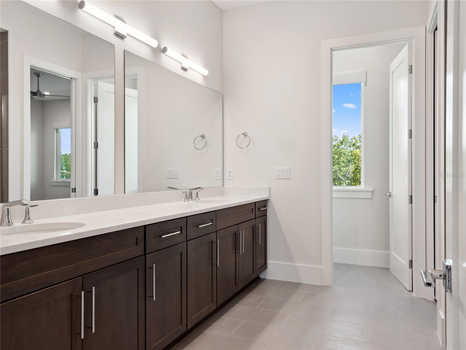 LAKE SHEEN SOUND - Residential