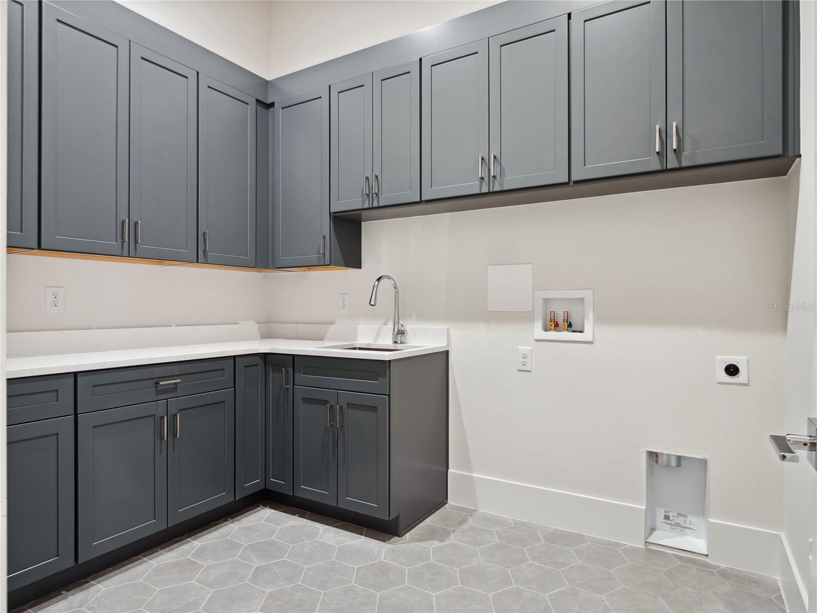 LAKE SHEEN SOUND - Residential