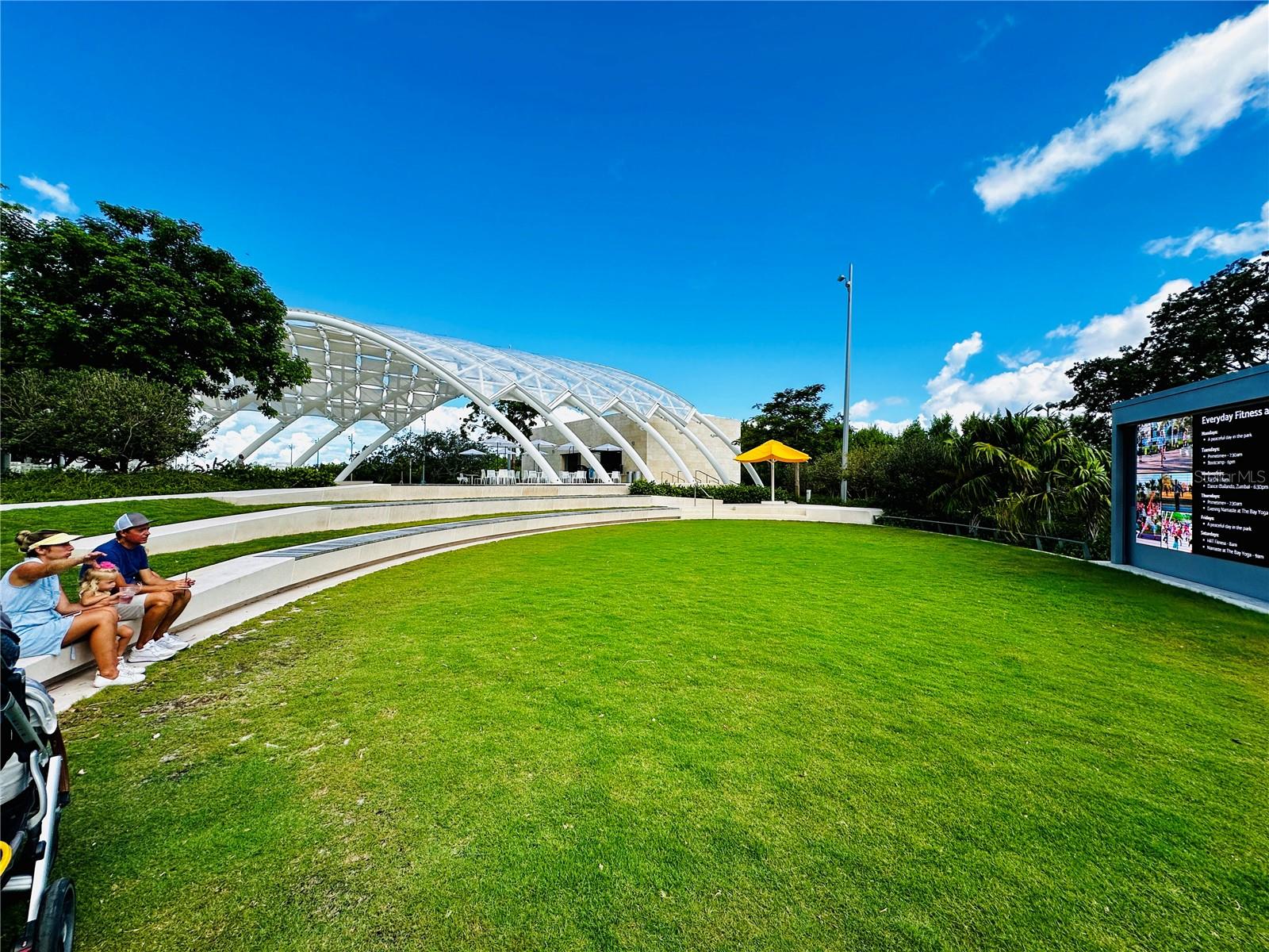 INWOOD PARK - Residential Income