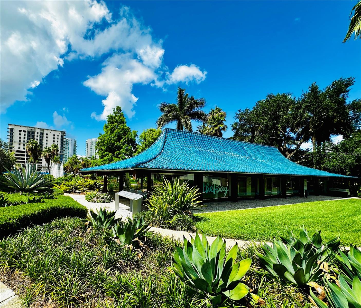 INWOOD PARK - Residential Income