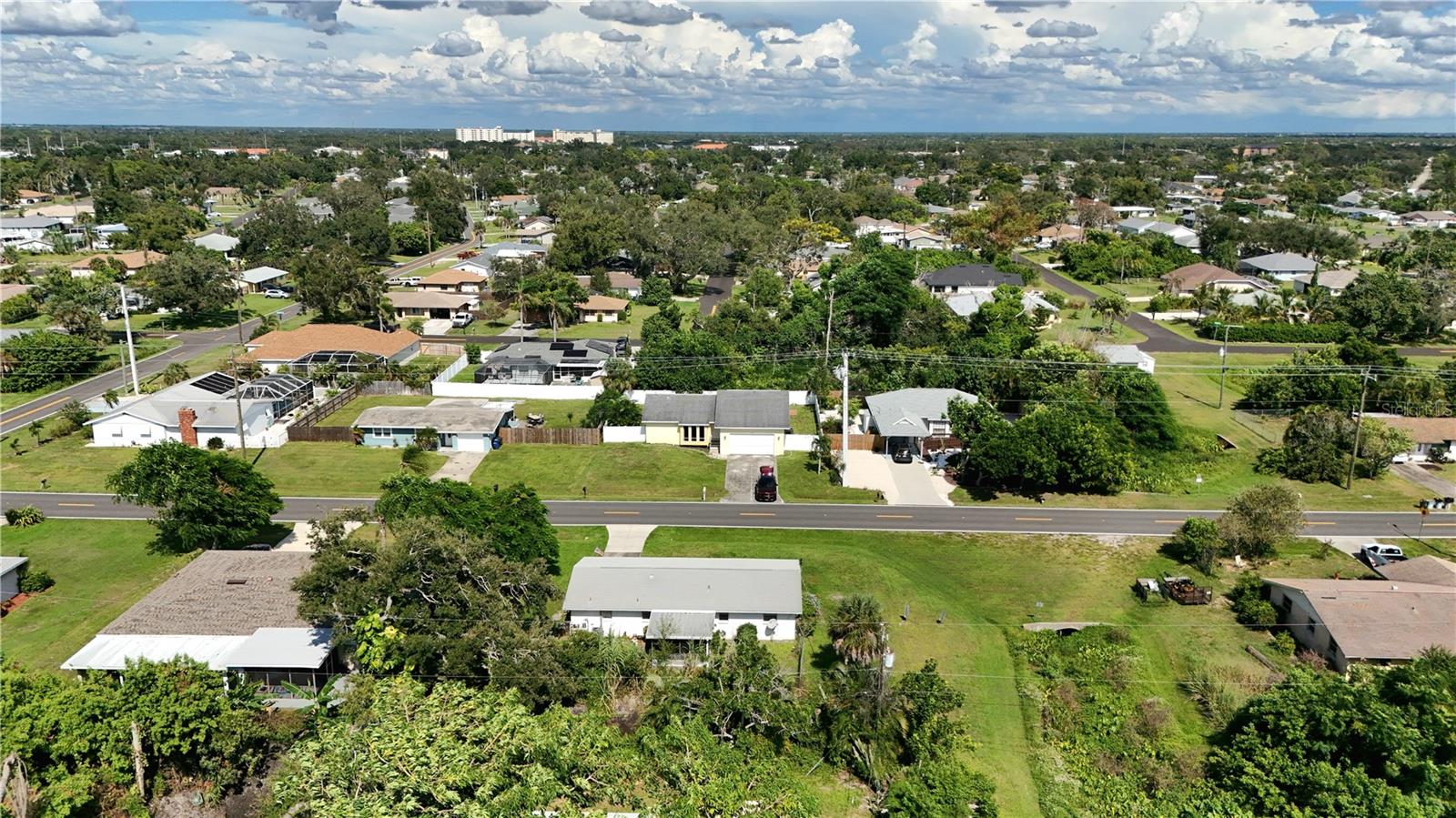 SOUTH VENICE - Residential Lease