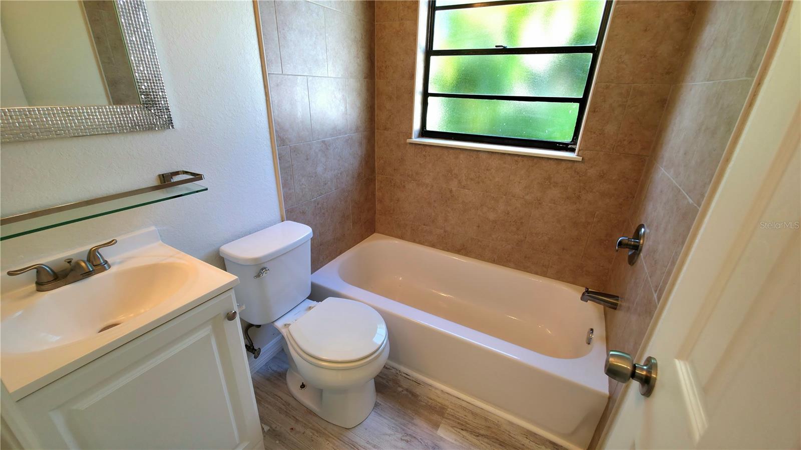 SOUTH VENICE - Residential Lease