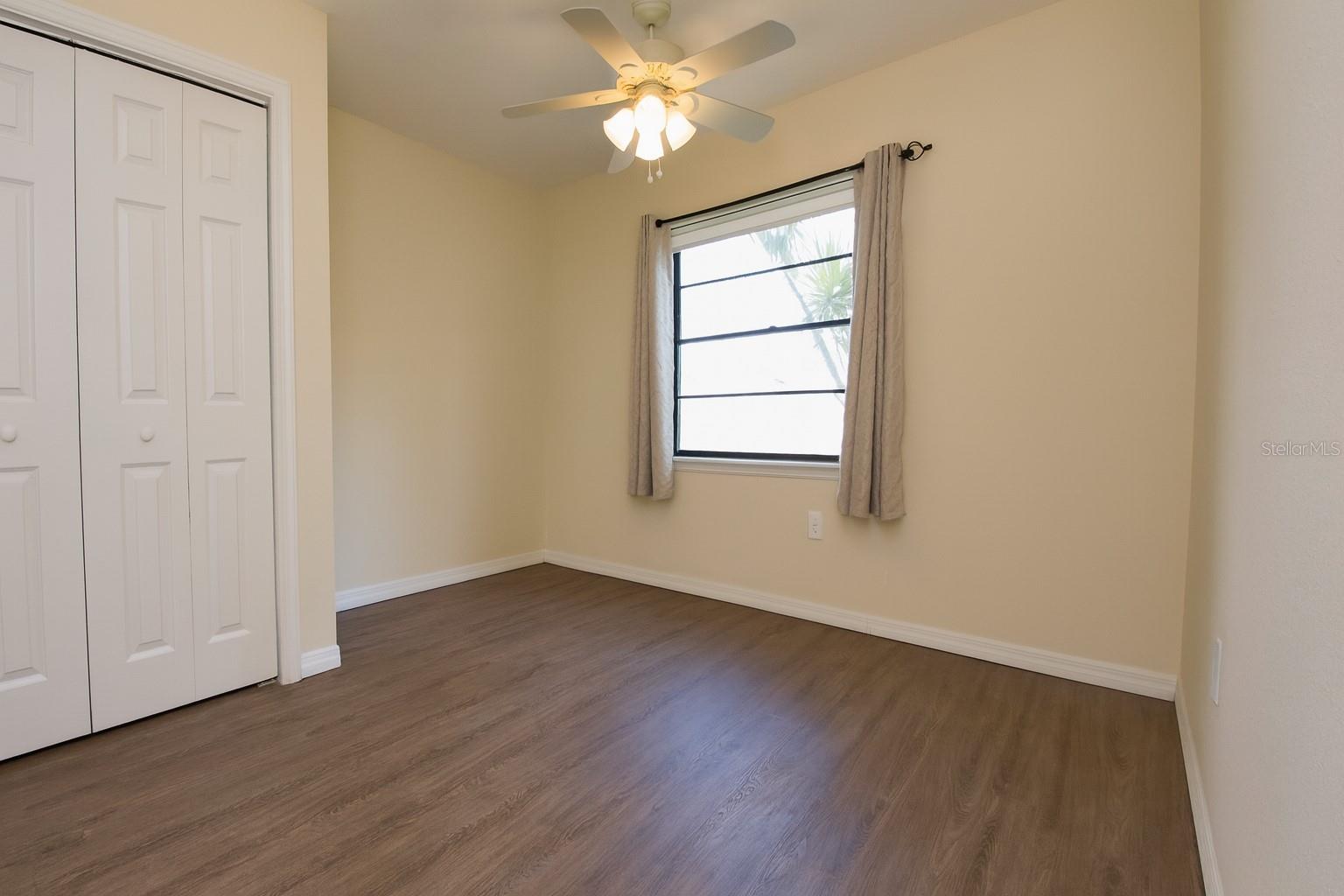SOUTH VENICE - Residential Lease