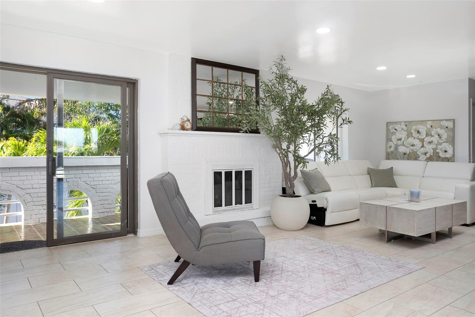 BELLEAIR BEACH - Residential