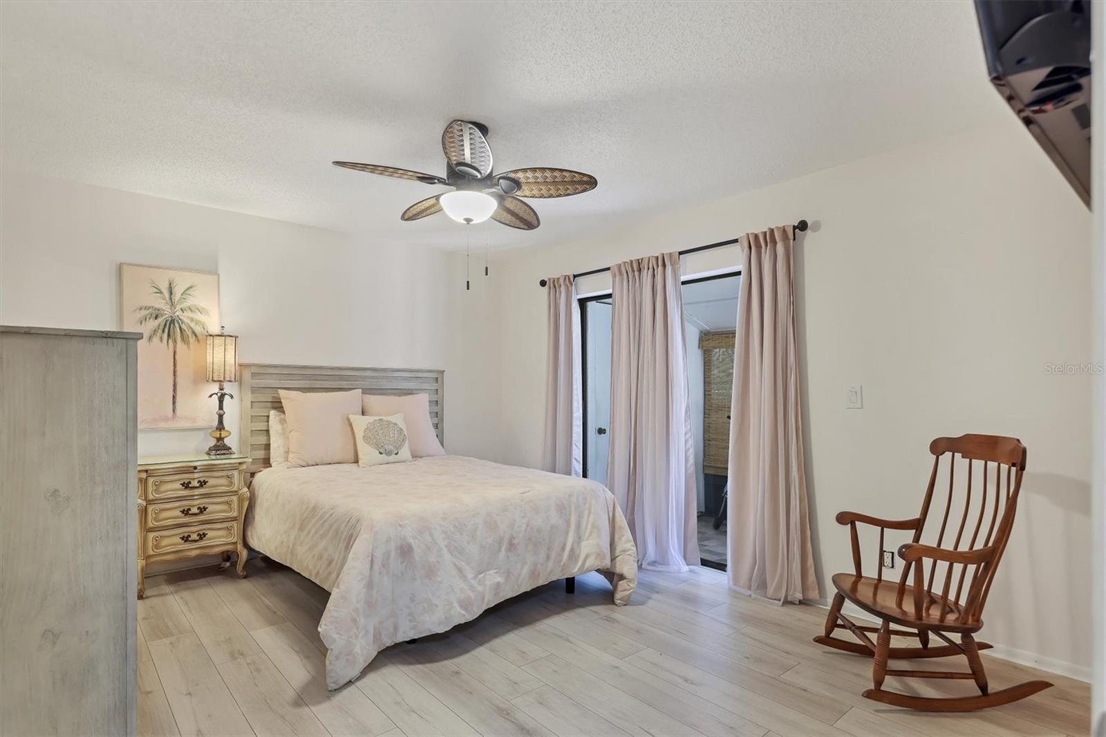 HERITAGE VILLAGE WEST - Residential