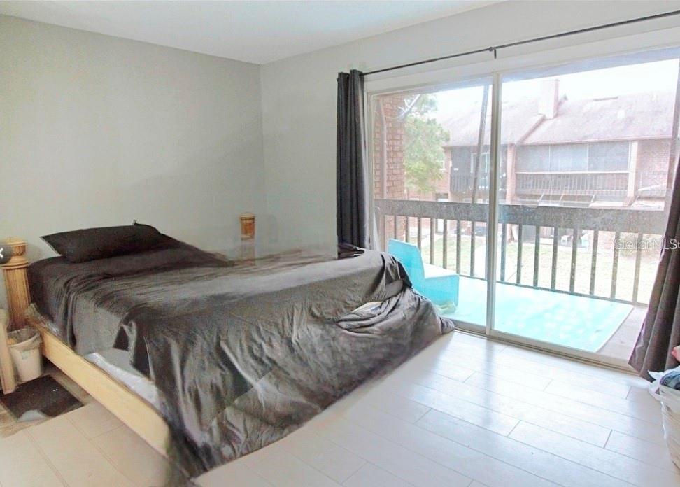 HUNTINGTON ON GREEN CONDO - Residential Lease