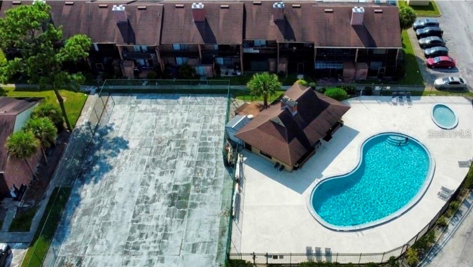 HUNTINGTON ON GREEN CONDO - Residential Lease