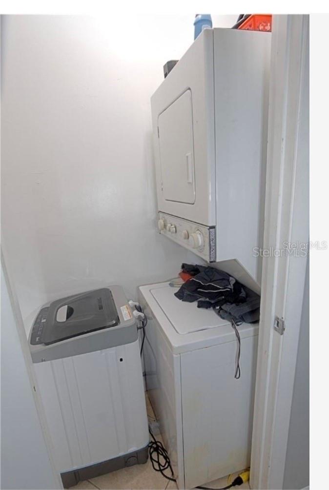 HUNTINGTON ON GREEN CONDO - Residential Lease