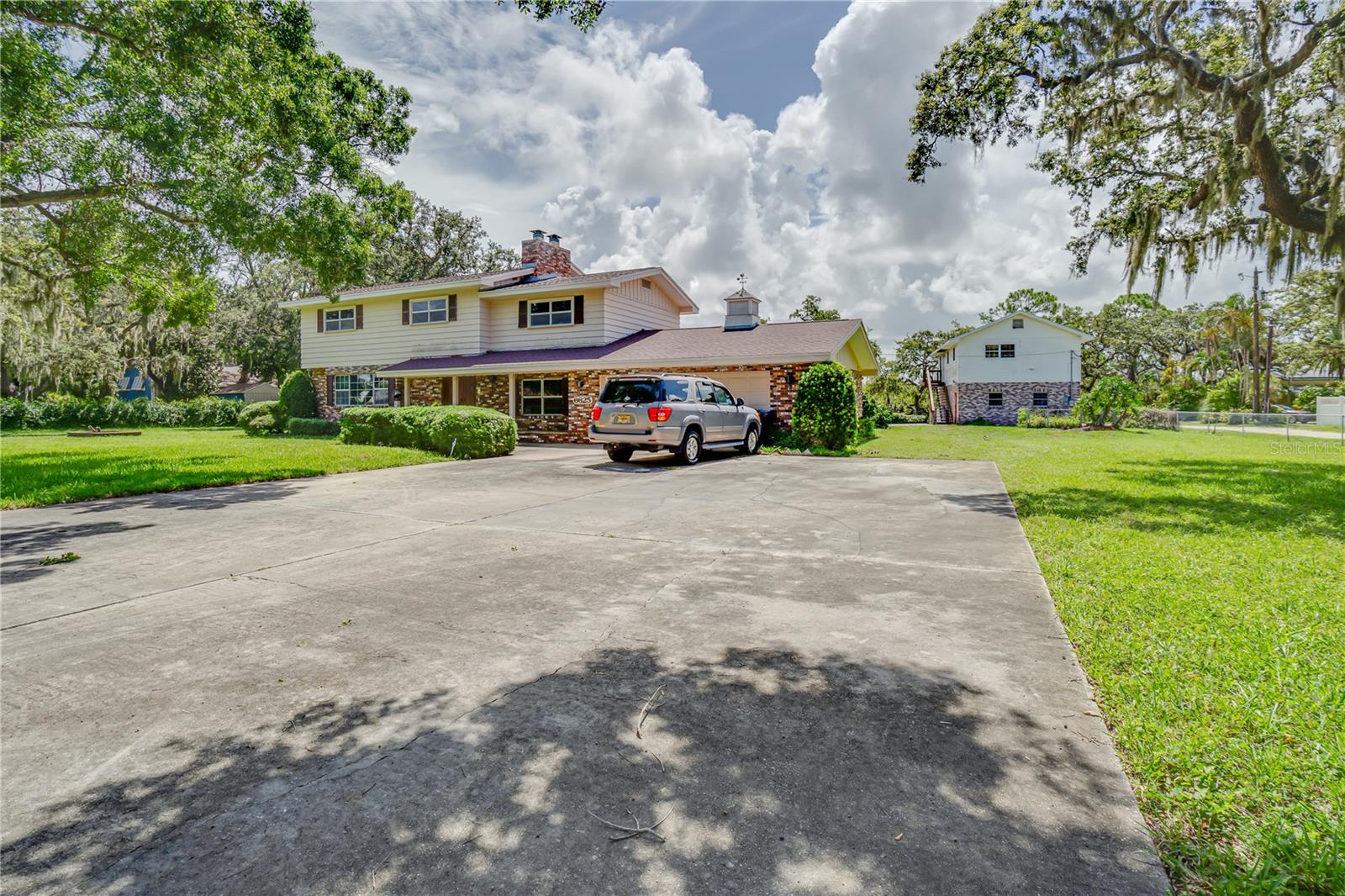 6625 BURNING TREE DRIVE
