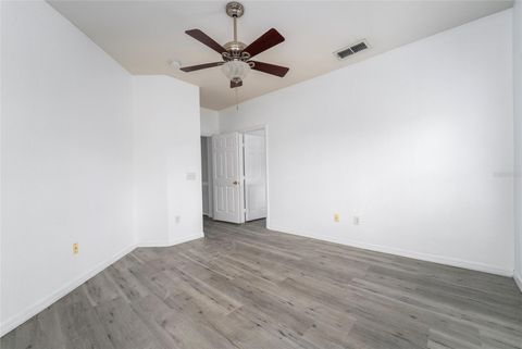 Condominium in ORLANDO FL 3735 CONROY ROAD 23.jpg