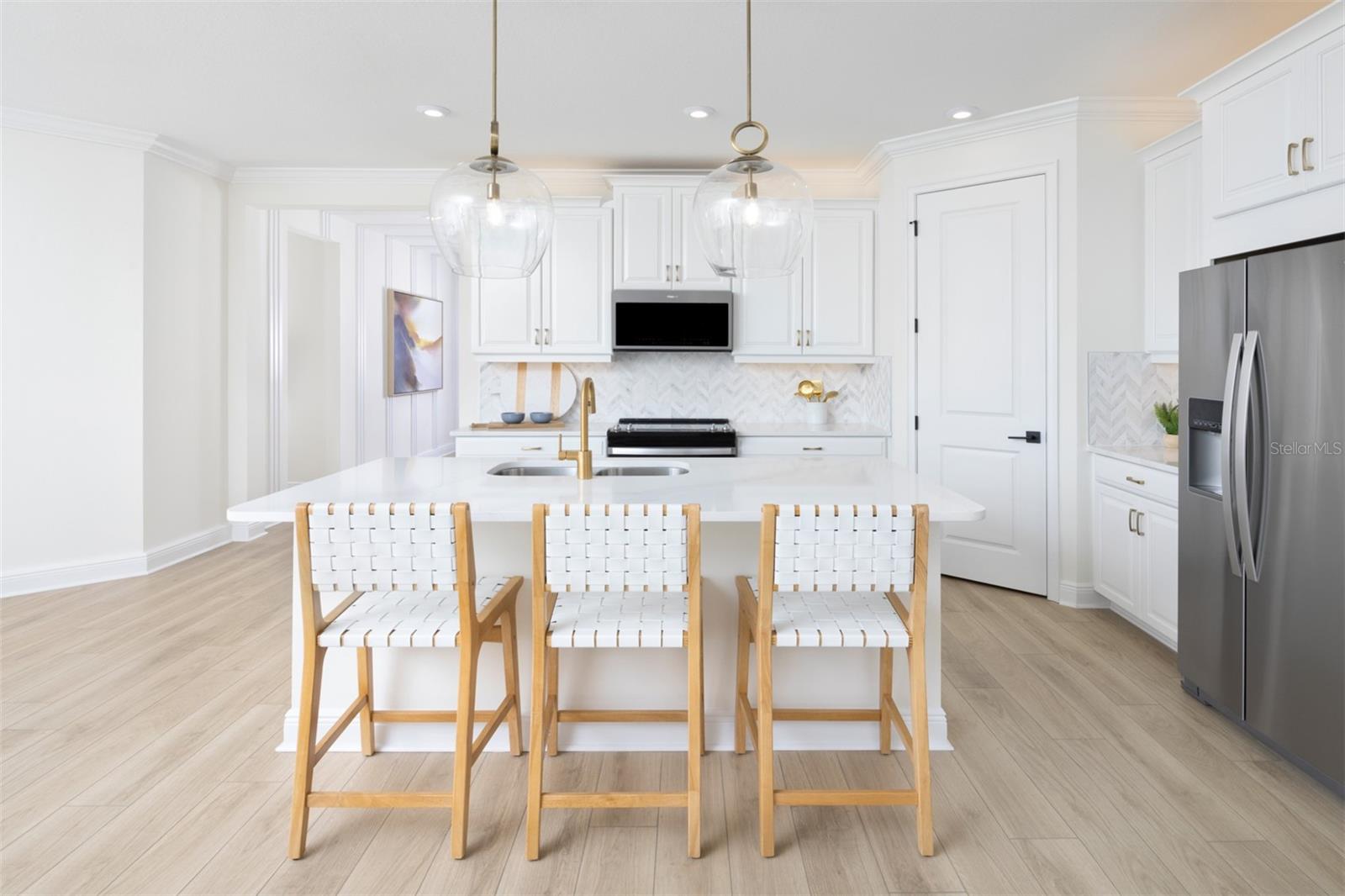 SUNSTONE LAKESIDE AT WELLEN PARK - Residential