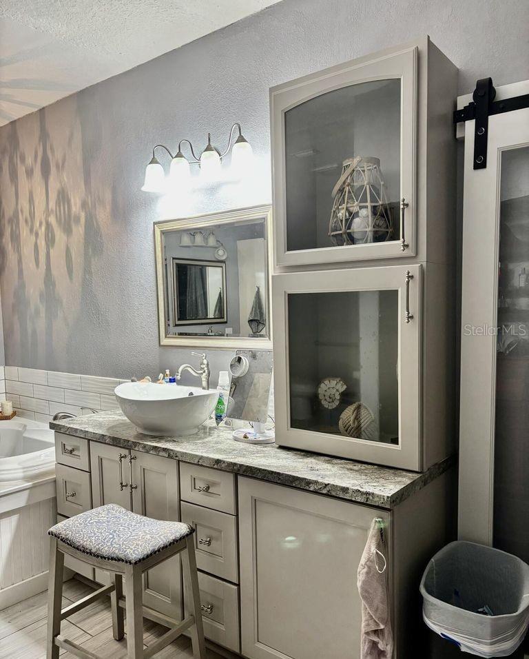 FLORIDA FRONTIER - Residential