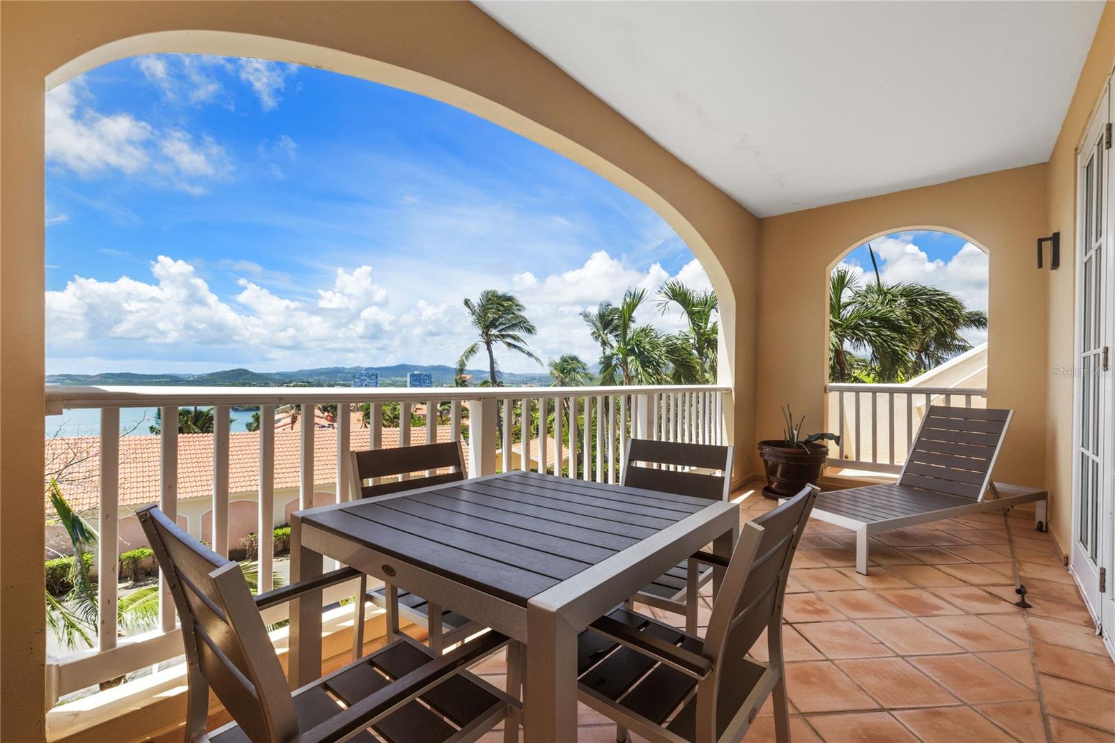 LAS CASITAS VILLAGE - Residential