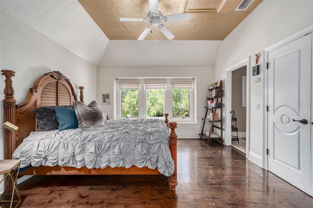 CLOISTER GROVE SUB - Residential