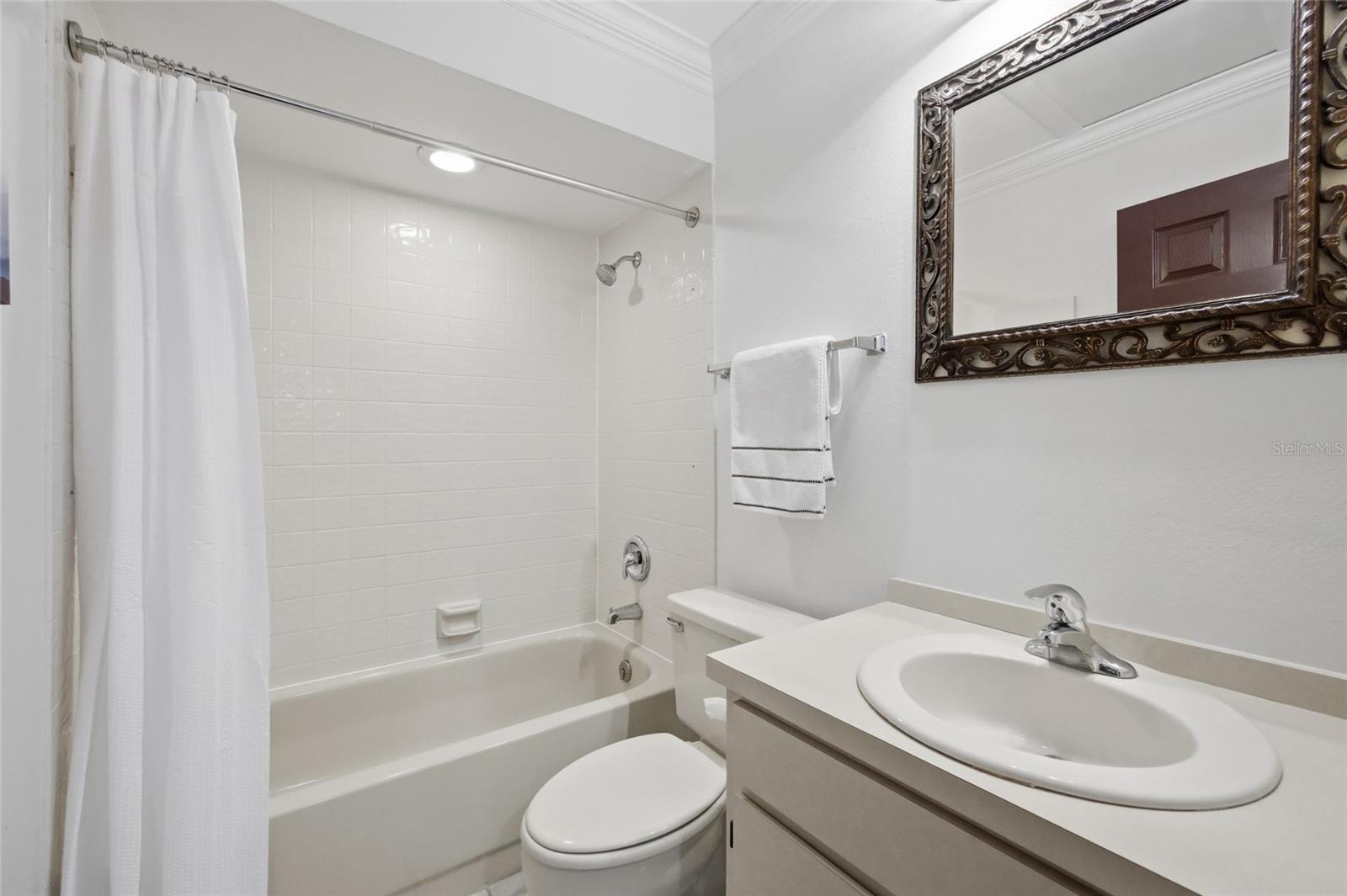 CREEK WOODS A COND IN IMPERIALAKES - Residential