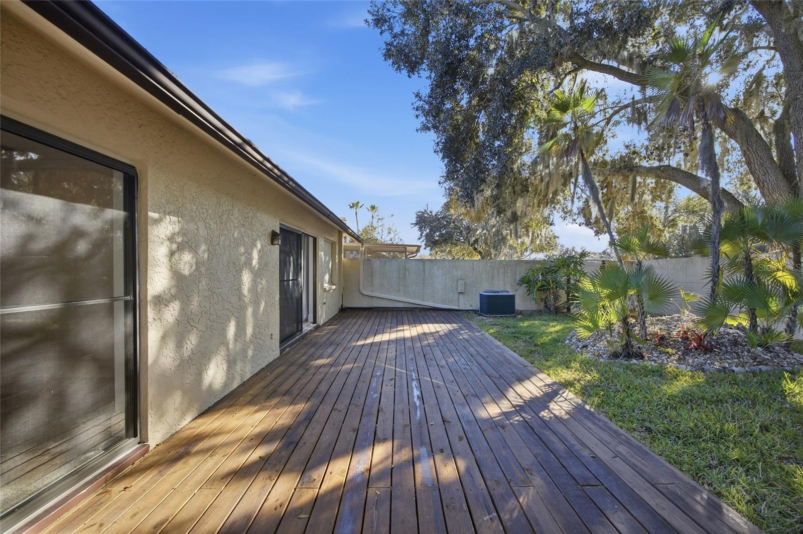 CREEK WOODS A COND IN IMPERIALAKES - Residential