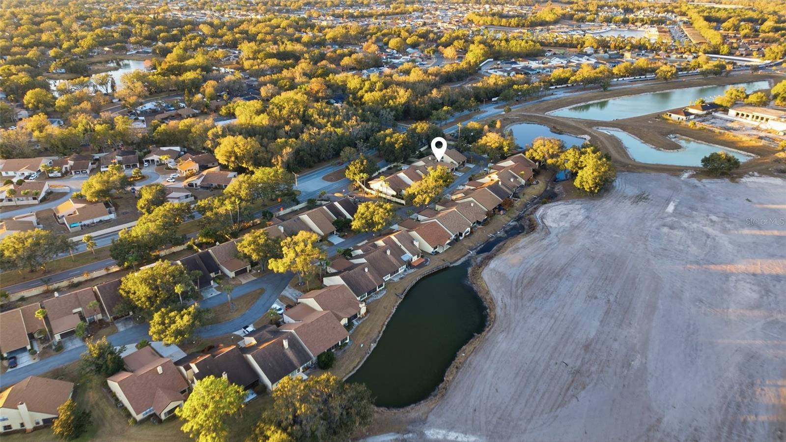 CREEK WOODS A COND IN IMPERIALAKES - Residential