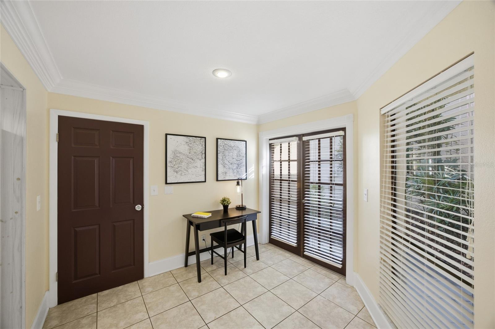 CREEK WOODS A COND IN IMPERIALAKES - Residential