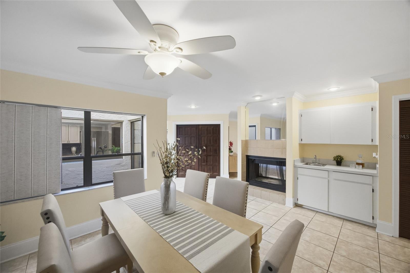 CREEK WOODS A COND IN IMPERIALAKES - Residential