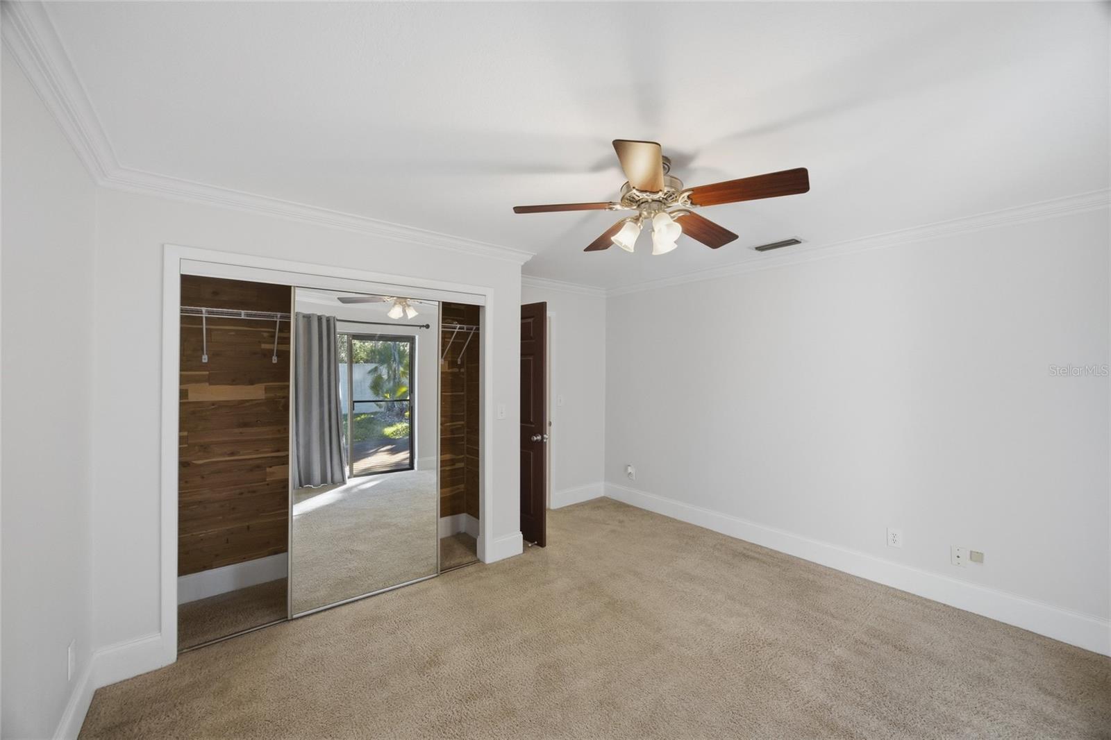 CREEK WOODS A COND IN IMPERIALAKES - Residential