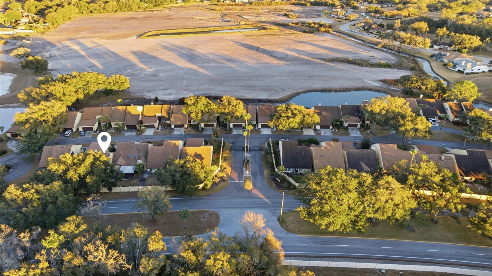 CREEK WOODS A COND IN IMPERIALAKES - Residential