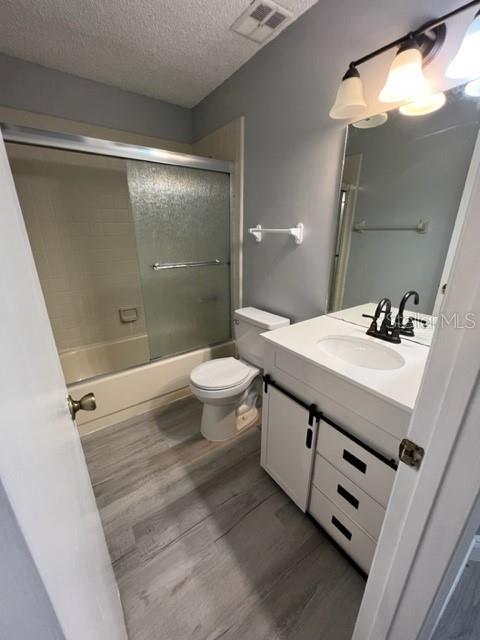 WHISPER LAKES - Residential Lease