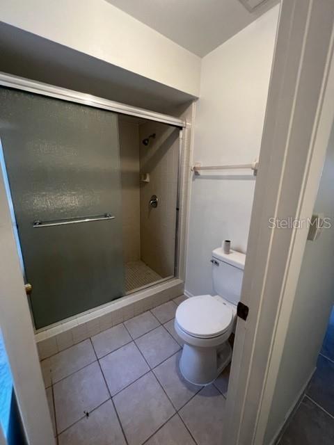 WHISPER LAKES - Residential Lease