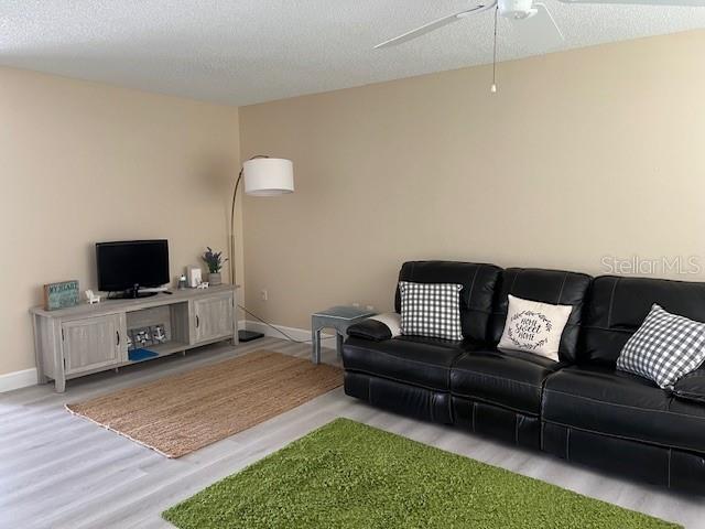 PORT CHARLOTTE SEC 037 - Residential Lease