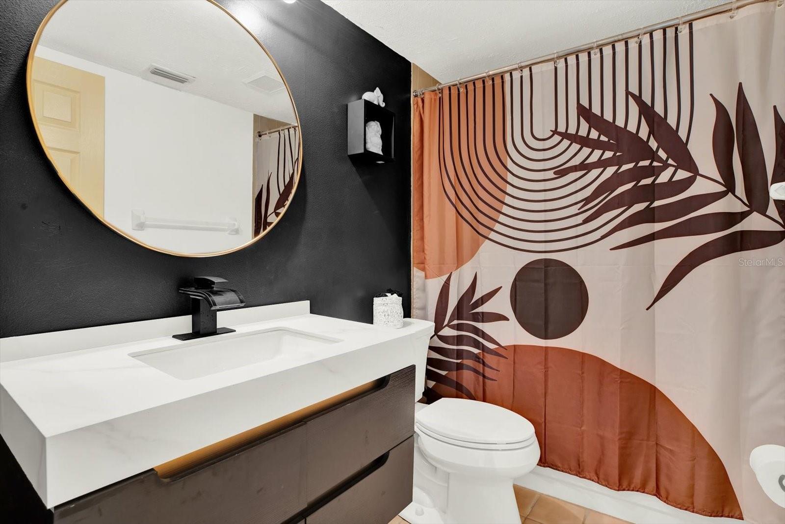 SHADOW RUN UNIT 2 - Residential