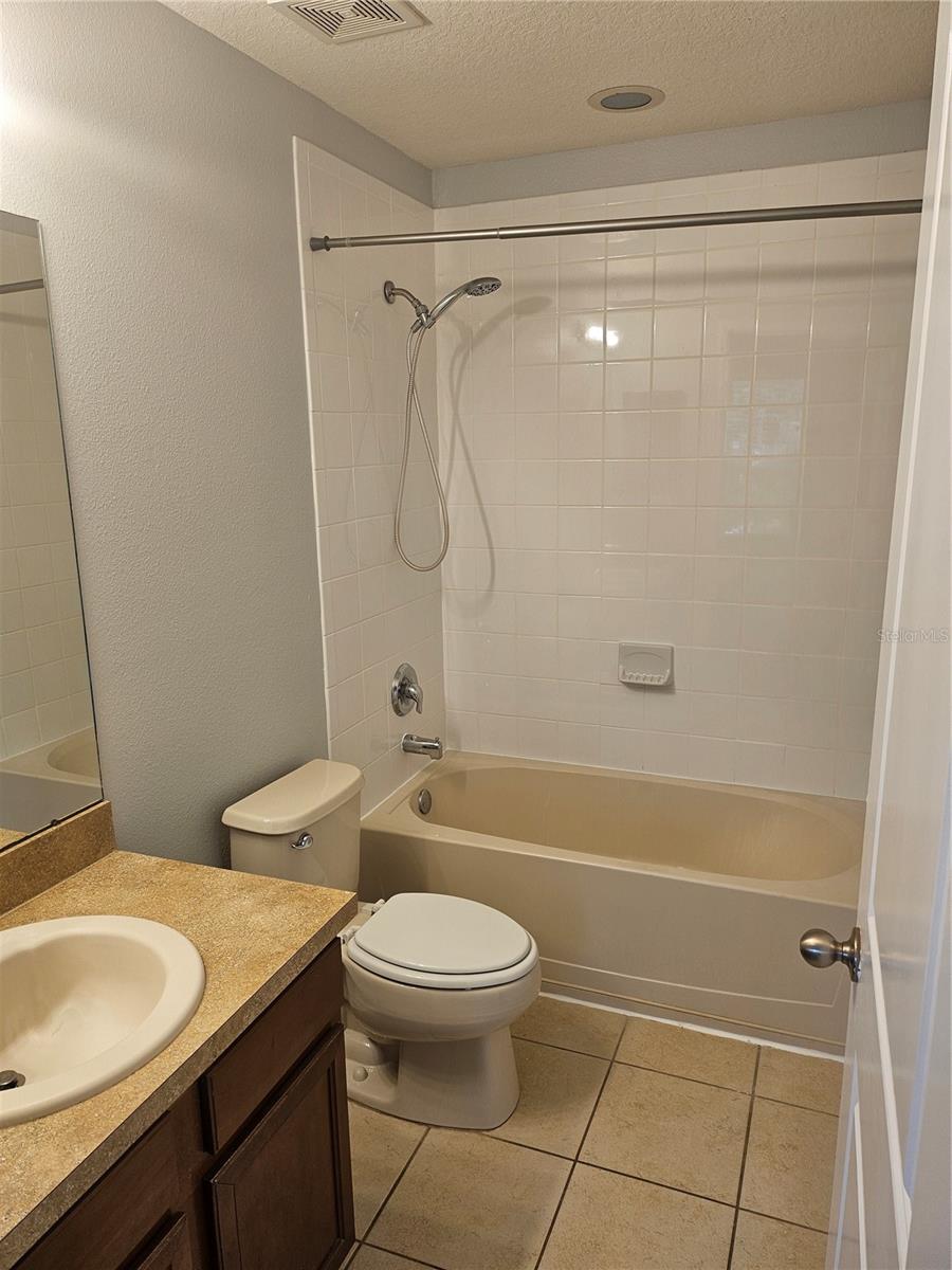 OAK CREEK PRCL 2 UNIT 2A - Residential